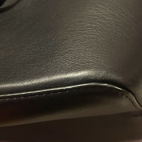 Aritzia Auxiliary Black Leather Tote Bag Purse Carry All + Coin Purse EUC - Picture 15 of 16